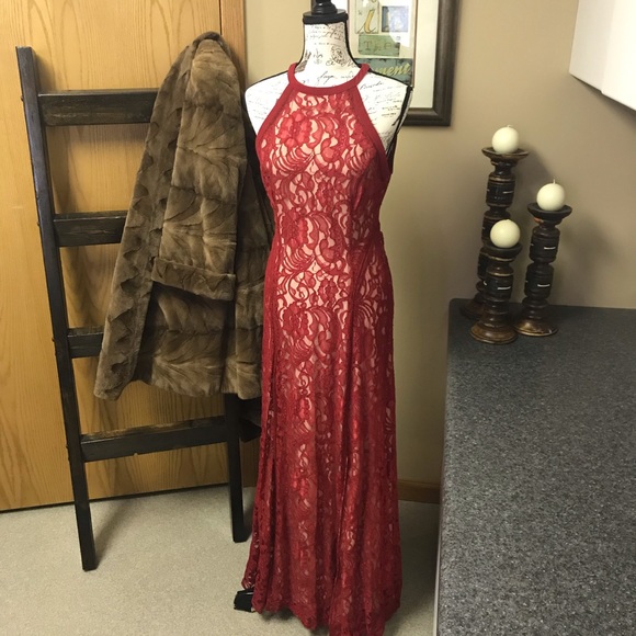 Guess Dresses & Skirts - Guess Formal Lace Gown